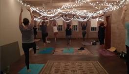 Flow & Glow Yoga – Saturdays