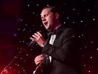 An evening of Swing with Dan Smith singing Michael Bublé