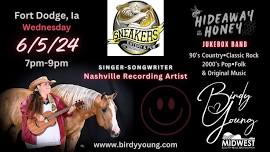 Birdy Young of Hideaway Honey @ Sneakers Eatery & Pub-Fort Dodge, Ia