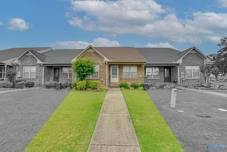 Open House: 2-4pm CDT at 467 Covina Dr Sw, Decatur, AL 35603