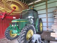 Tractors, Hay & Tillage Equipment Auction