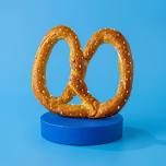 Auntie Anne's Visits Dyersburg!