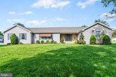 Open House: 1:00 PM - 3:00 PM at 2 E Eppley Dr