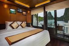 Luxurious Halong Authentic Cruise: 2-Day All-Inclusive Stay with Excursions