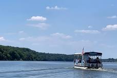 Visit a Canyon & a Boat Ride