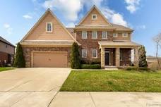 Open House: 2-4pm EDT at 52155 Pawnee Dr, Macomb, MI 48042