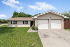 Open House: 2-4pm CDT at 2602 SW 70th St, Lawton, OK 73505