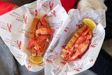 Cousins Maine Lobster   at Waukegan - Belvidere Mall