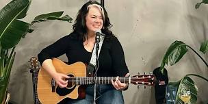 Maureen Kilgore at Deb's Brewtopia  (5:30 pm)