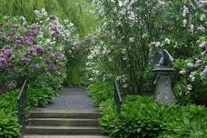 Clermont Grounds and Gardens Tour