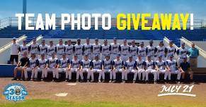 Team Photo Giveaway & Kids Candy Hunt