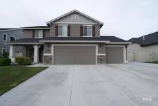 Open House: 11am-2pm MDT at 926 E Cape Elizabeth Dr, Nampa, ID 83686