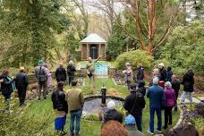 Garden Tour at PHS Meadowbrook Farm