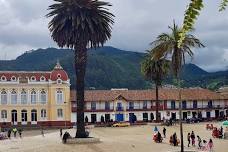 Private Tour: Exploration of Zipaquirá Salt Cathedral, Lake Guatavitá and Colonial Towns