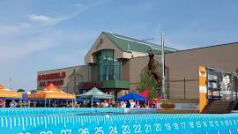 DockDogs® at Scheels Hunting Expo | Coralville,IA