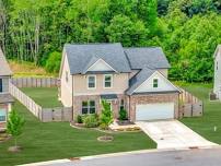 Open House: 1-3pm CDT at 324 Wyburn Pl, Burns, TN 37029