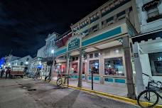 Nightly Entertainment at Horn’s Gaslight Bar