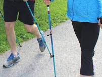 Walking Group with Nordic Poles / Groupe de marche nordique