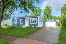 Open House: 3-5pm EDT at 5916 Roanoke St, Portage, MI 49024