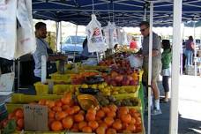 Pasadena Farmers' Market at Victory Park