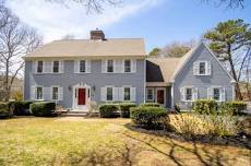 Open House: 12-2pm EDT at 309 Oakmont Rd, Yarmouth Port, MA 02675