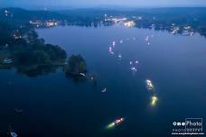 Electric Light-Up Boat Parade