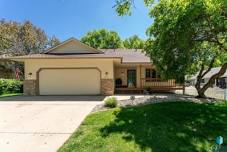 Open House: 1:00 PM - 2:00 PM at 5216 E Fernwood Dr