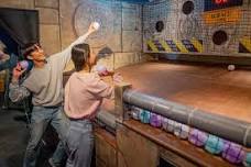 Dynamic Maze Discount Ticket Insa-dong: Enjoy Exhilarating Indoor Experiences in a Dimensional Maze