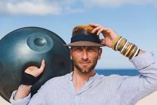 Marco Selvaggio HandPan Performance