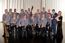 THE WORLD FAMOUS GLENN MILLER ORCHESTRA