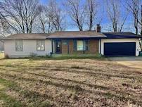 Open House: 1-3pm CDT at 407 Schulz Ave, Monett, MO 65708