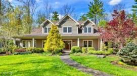 Open Home On Tue Jun 11; 4:30PM - 6:00PM