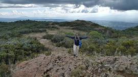 Hikemaniak Mt. Kipipiri Forest Excursion