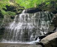 Hiking at Machine Falls