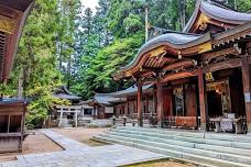 Full-Day Tour: Immerse in Takayama's History and Temples