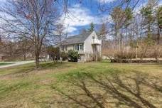 Open House for 18 Stone Post Circle Raymond NH 03077