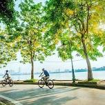 Cycle West Lake , Hanoi ‍♂️