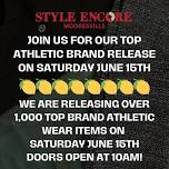 1,000+ item top athletic wear brand release 