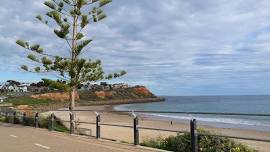 Christies Beach Run Club - 5.7km Christies Creek loop run