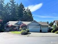 Open House: 10am-12pm PDT at 11810 10th Avenue Ct Nw, Gig Harbor, WA 98332