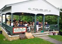 Vineyard Haven Band Concert