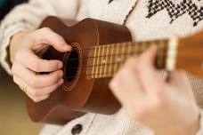 Uke ‘an Strum with Barb & Lacey