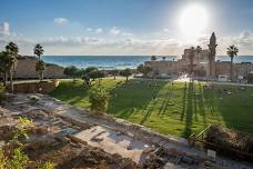 Caesarea Walking Tour: Discover the Best of the Middle East's Top Tourist Destination