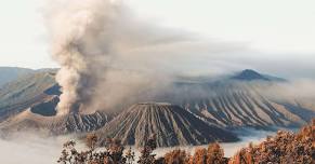 Iceland Volcano 10km