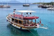 Pirate Boat Tour in Bodrum: Offering Scenic Bays Views and Professional Services