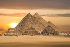 Egyptian Museum and Giza Pyramids Day Trip: Inclusive of Lunch from Sharm