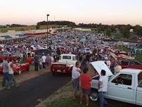 Motor Menders Rod & Custom Cruise Night