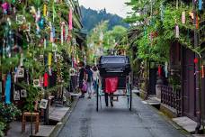 Old Township History & Culture Tour with Local Guide in Takayama City