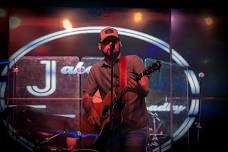 Jake Bradley LIVE at Dirty Boots