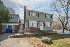 Open House: 12-2pm EDT at 40 Rosner Ave, North Providence, RI 02904